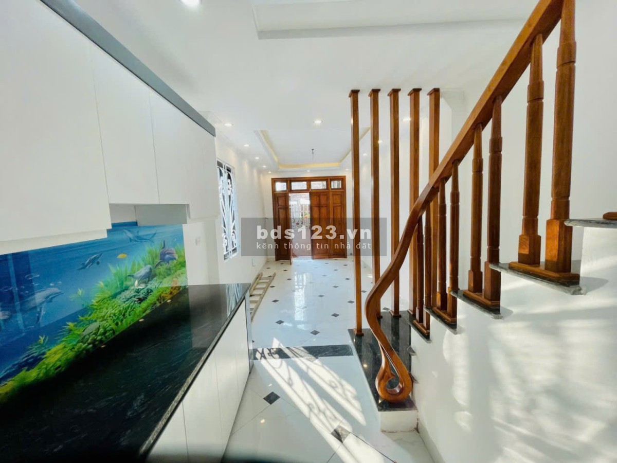 Lô góc - 33m2 - 4 Tầng hiện đại- 3.85 tỷ- Giang Chính- Biên…