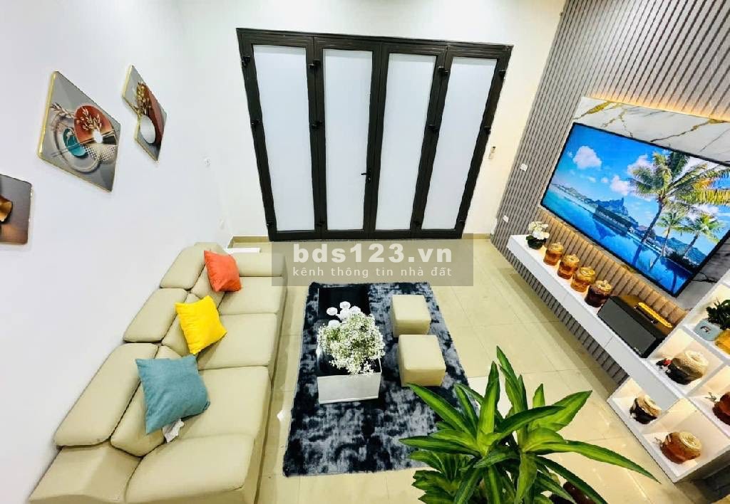 THÔNG SỐ VÀNG – DT 42m² – MT 4.4m – NHÀ 2 MẶT TIỀN – NGÕ…