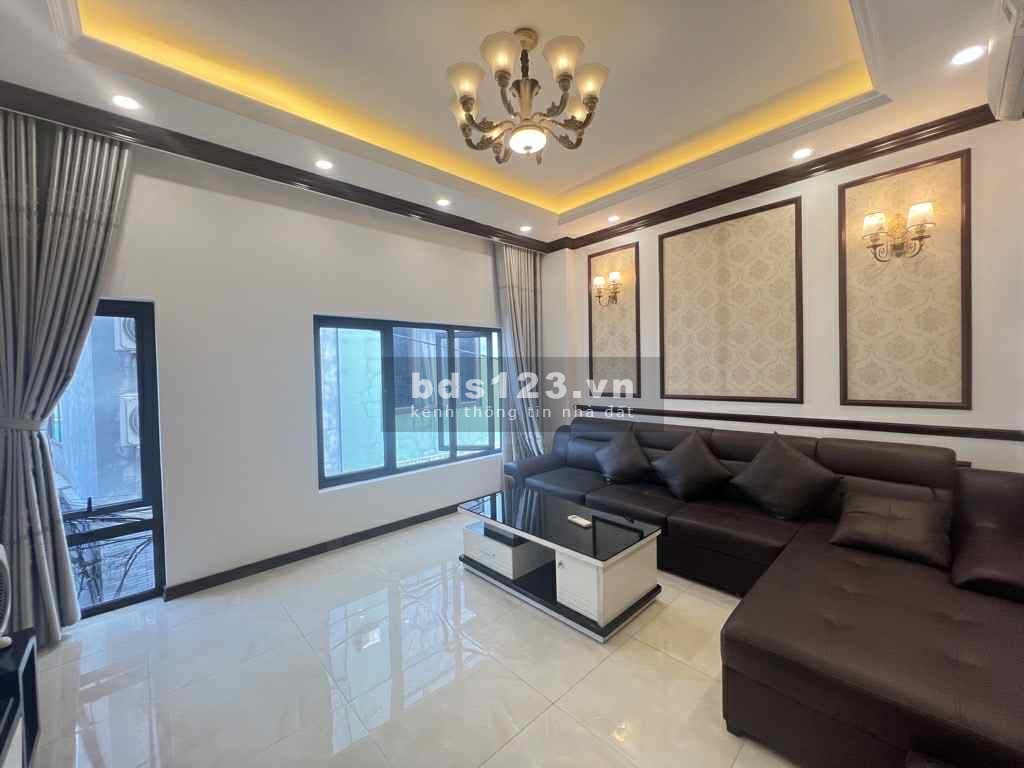 Bán nhà gần AEON Mall Long Biên - Nhà dân xây - 49m2 - 9.4 tỷ