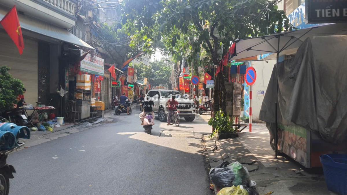  Nhà phố Bùi Xương Trạch – 40m², 4 tầng, MT 3,7m, ngõ 3m, giá…
