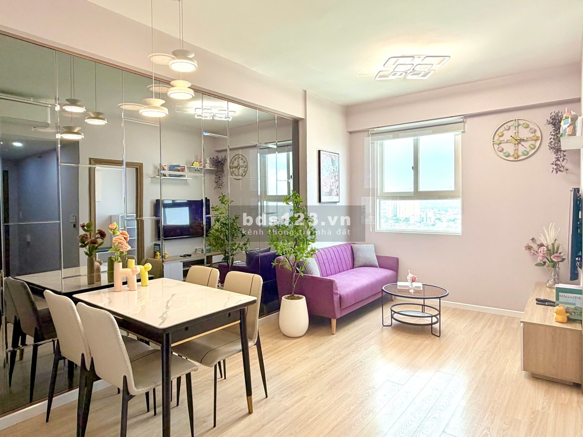 Căn 56m2 (2pn1wc) Imperial Place full nội thất, sổ hồng sẵn