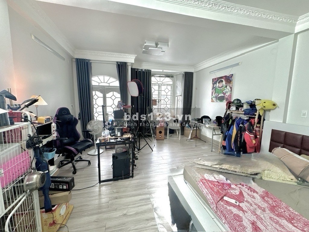 Nhà bán Huỳnh Văn Bánh - P15 - Phú Nhuận - 53m2 - 5 tầng - Full…
