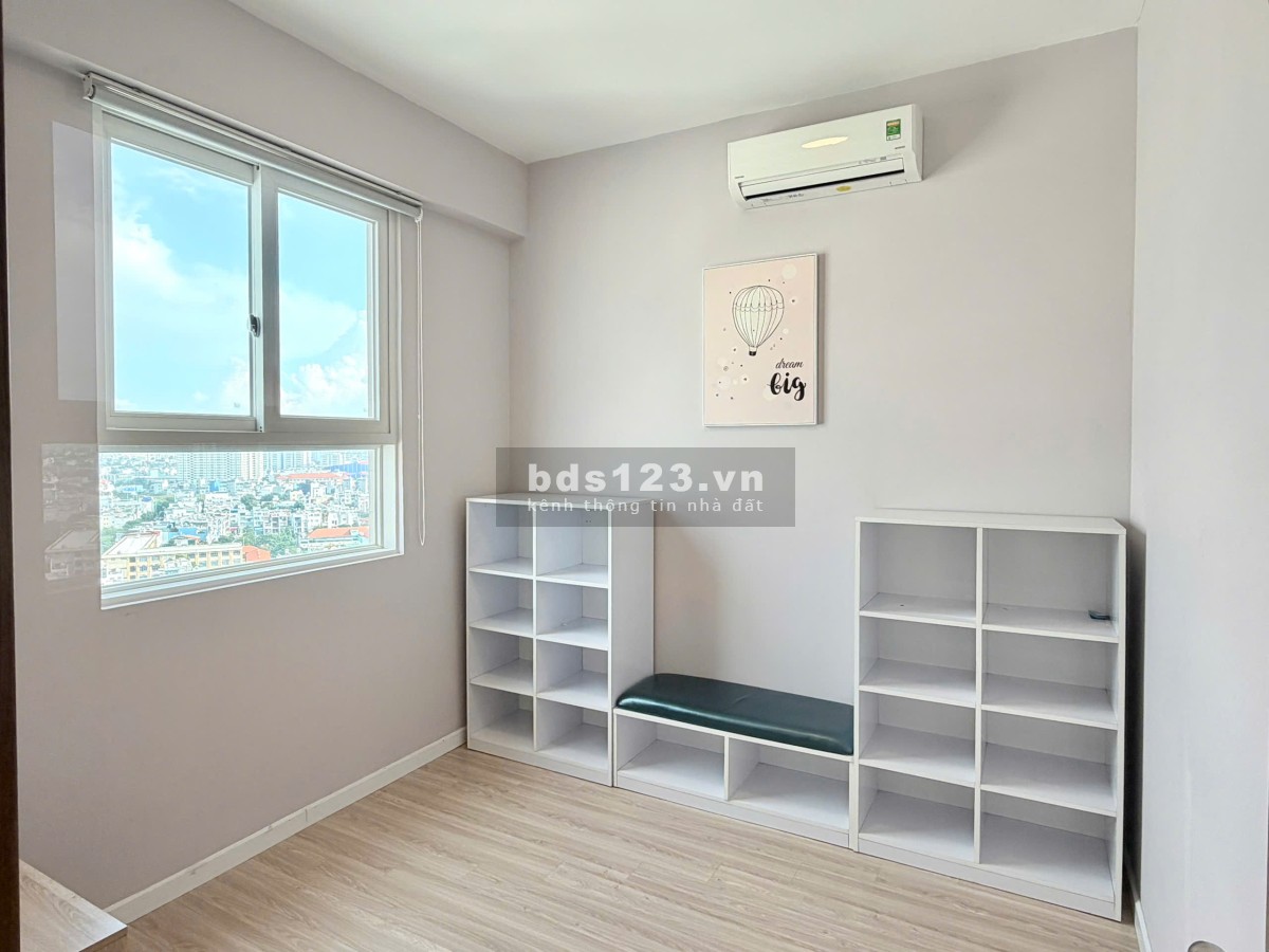 Căn 56m2 (2pn1wc) Imperial Place full nội thất, sổ hồng sẵn