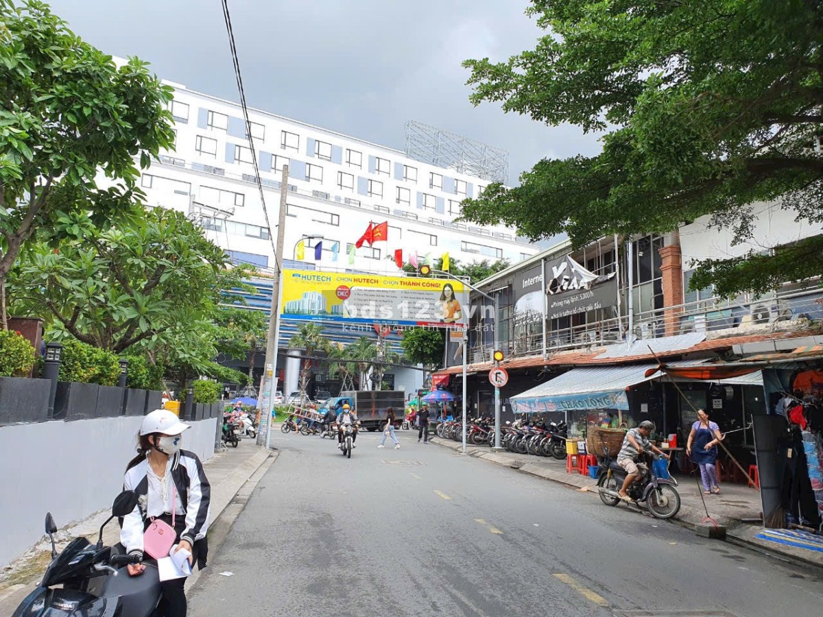 CHDV 27 Phòng HXH đường Ung Văn Khiêm ngay ĐH Hutech, P25, BT. Khai…