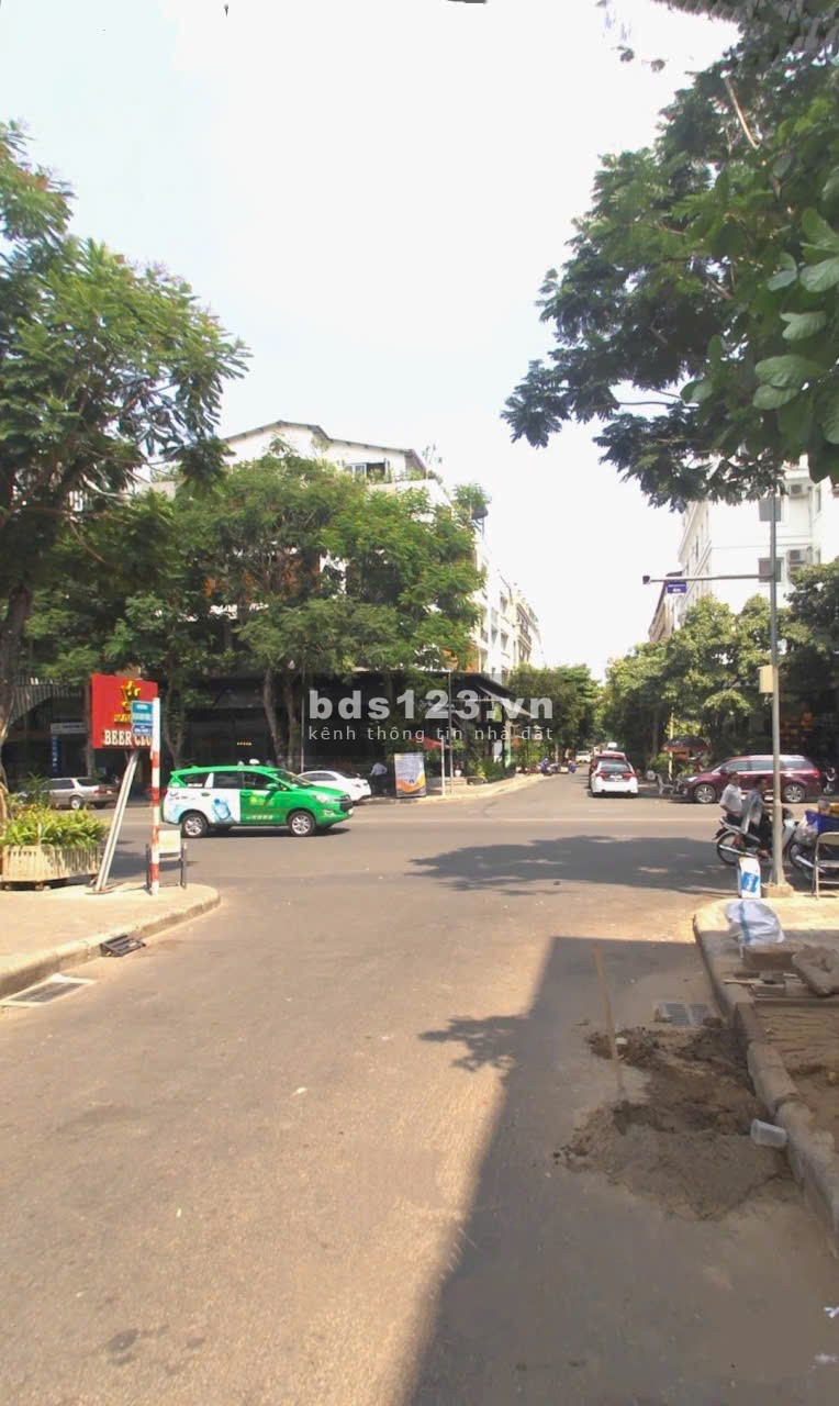 Bán Nhà Khu Phố Hưng Phước, Phú Mỹ Hưng, Quận 7, 8x18.5m