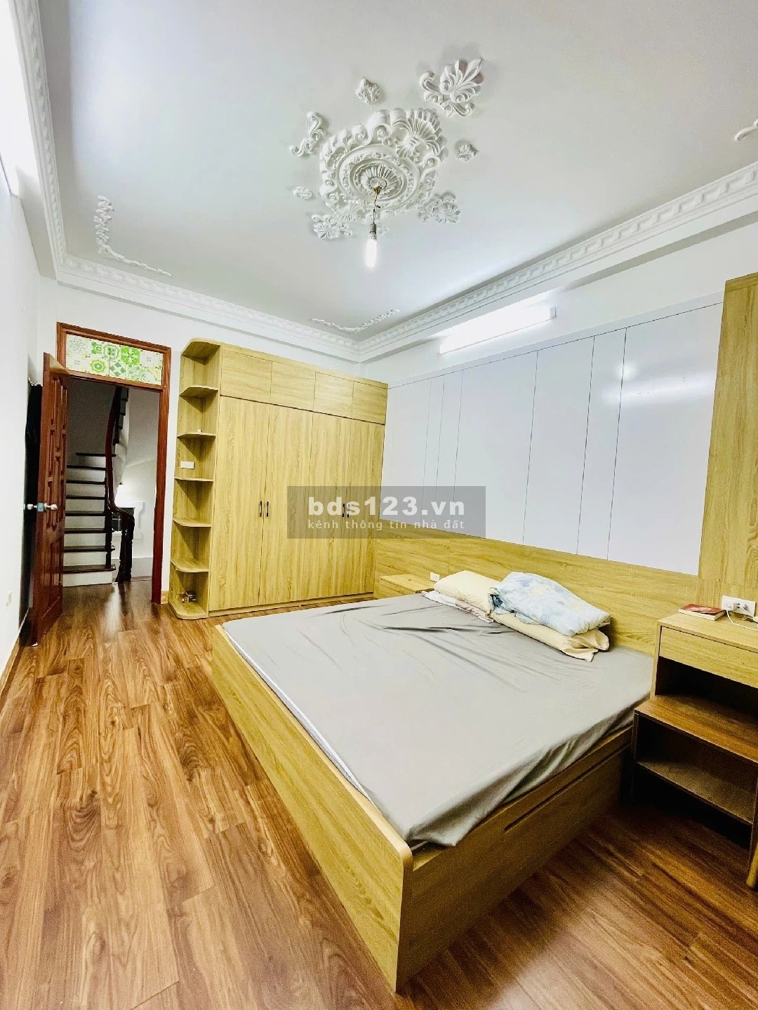 SIÊU PHẨM ĐƯỜNG LÁNG – Nhà 5 tầng, ngõ thông tứ tung, vài…