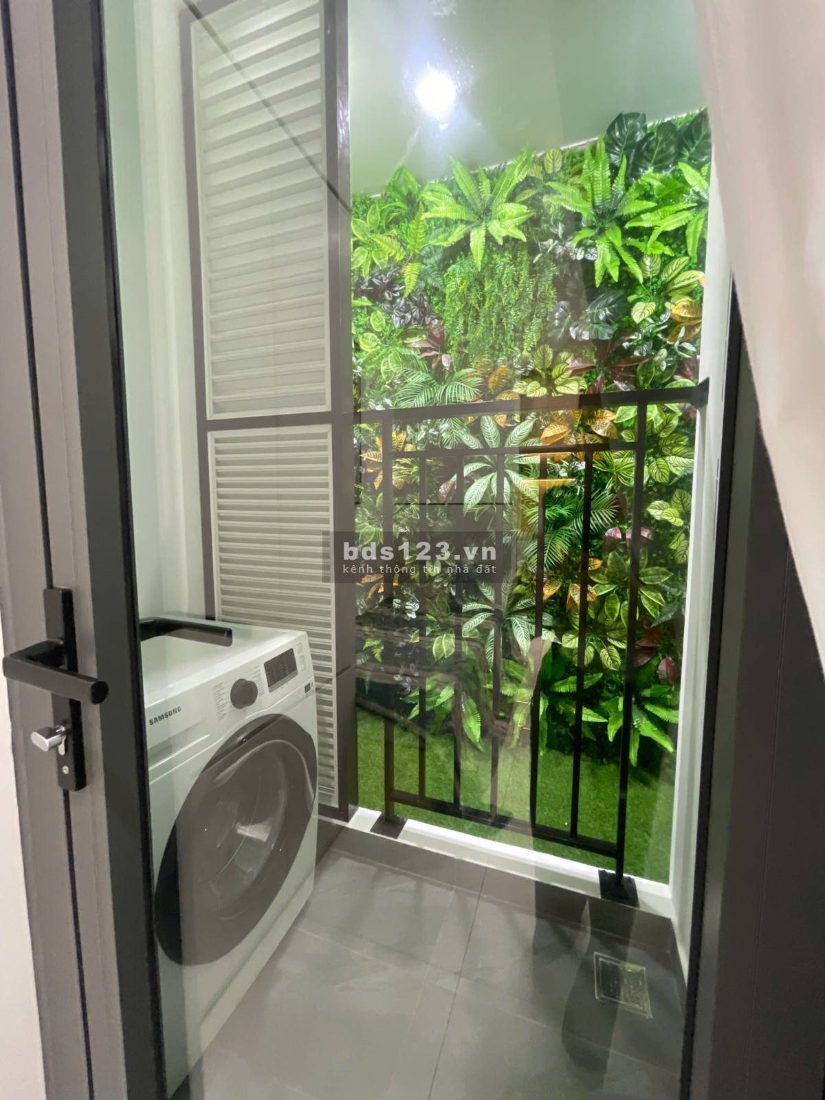 Chỉ 300tr tương đương 20% sở hữu căn hộ 50m2 mặt tiền đường quốc lộ 1a