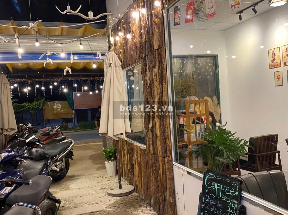 Chính chủ cần sang quán cafe sân vườn CÁ COFFEE DT 300m2