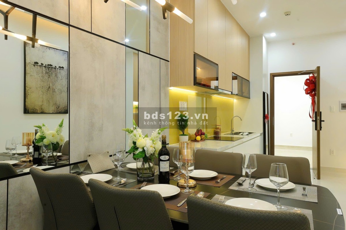 Bán căn hộ trung tâm khu Tây – Chỉ 299 triệu nhận nhà, giá…