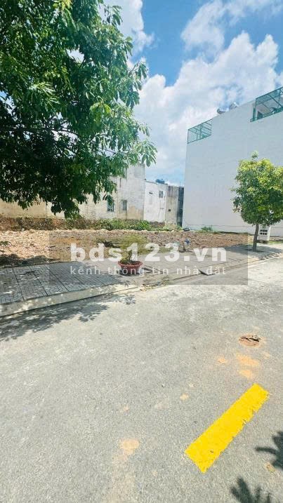 Bán Nhà Phố P.Tân Khánh TP.HCM - 4PN, 3WC - Miếu Ông Cù vào 500M
