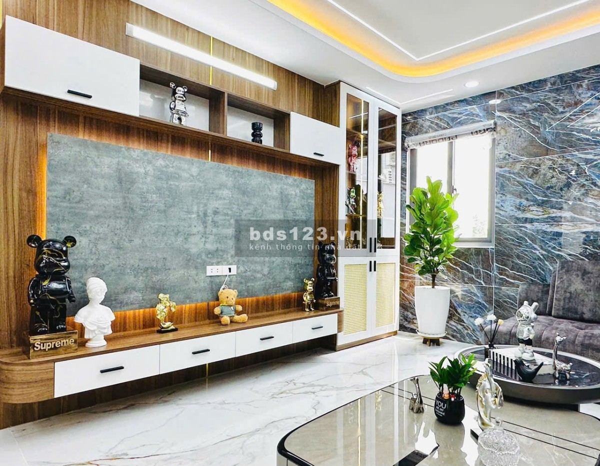 Cần Bán Nhà Mã Lò Đầy Đủ Tiện Nghi Cao Cấp