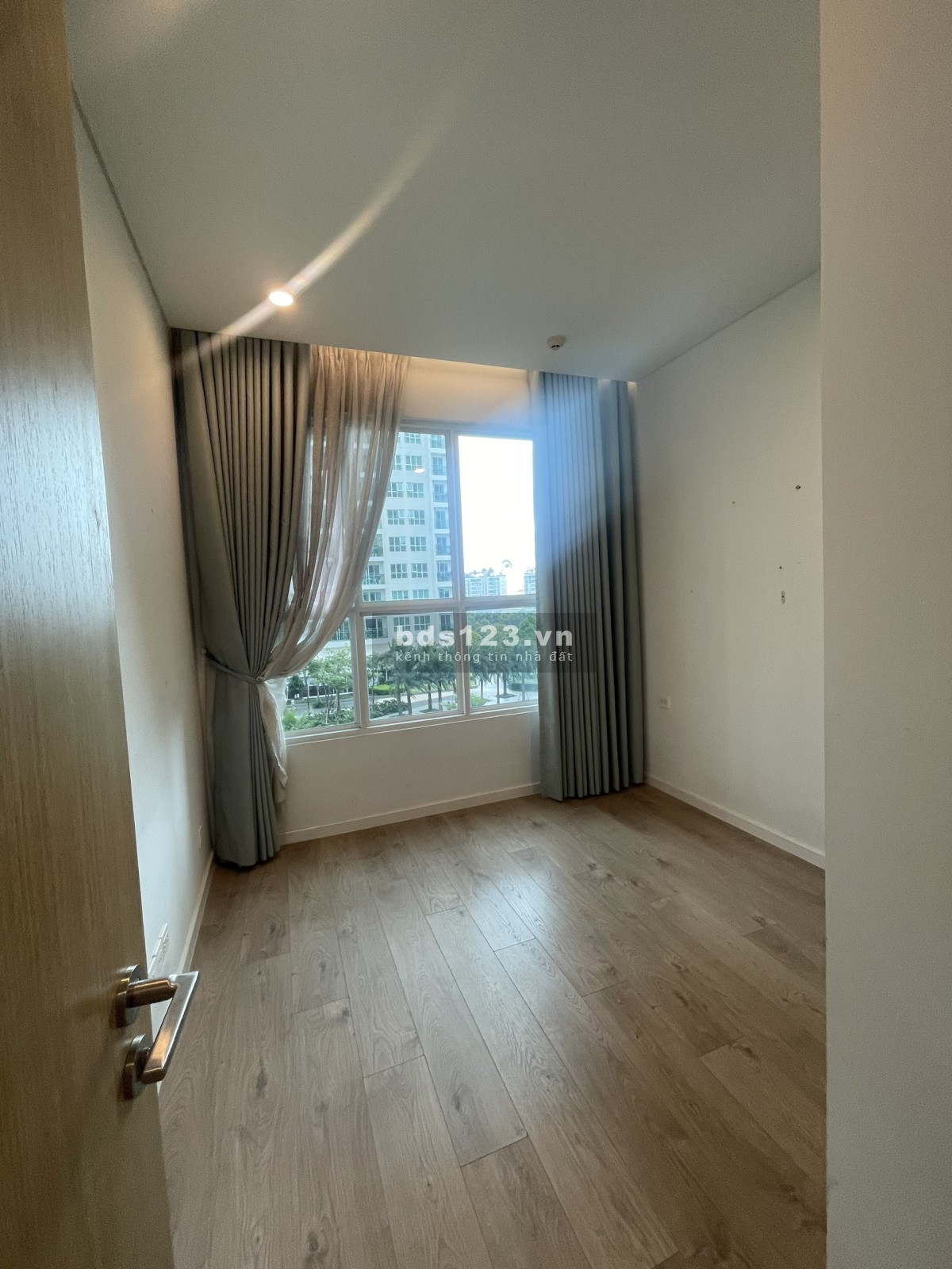 Bán căn 2PN Sadora giá 11,5 tỷ (130 triệu/m²) – Bao thuế phí.