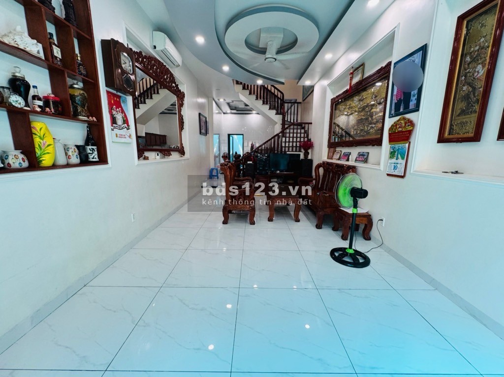 SIÊU PHẨM TÂN BÌNH 6.X TỶ – Ô TÔ TỚI CỬA, GẦN GA METRO!