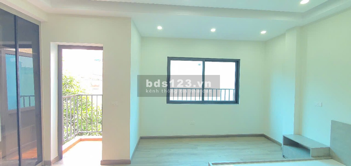 Bán gấp nhà - 36m2 - 5 tầng - Quan Nhân – Thanh Xuân - 6,85 tỷ