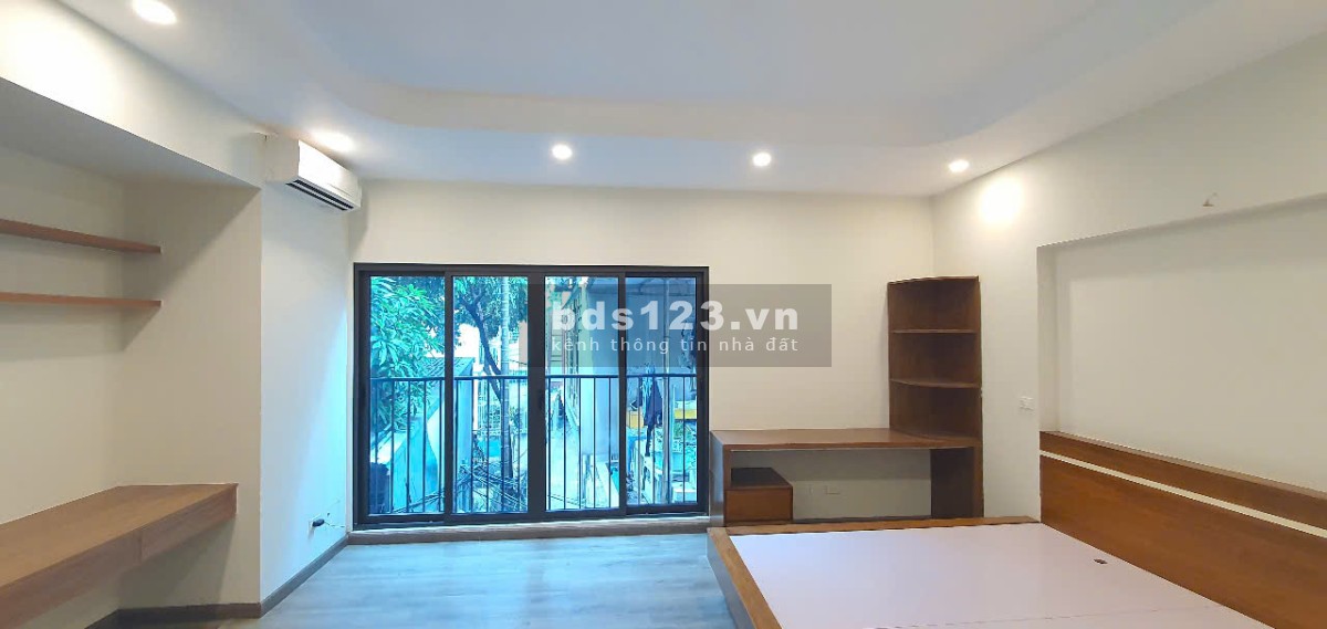 Bán gấp nhà - 36m2 - 5 tầng - Quan Nhân – Thanh Xuân - 6,85 tỷ