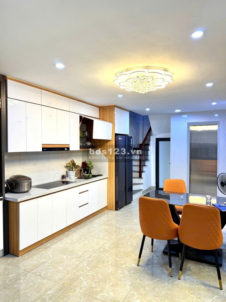 BÁN NHÀ -35M2-6 TẦNG – NGÕ CHỢ KHÂM THIÊN – SIÊU ĐẸP.