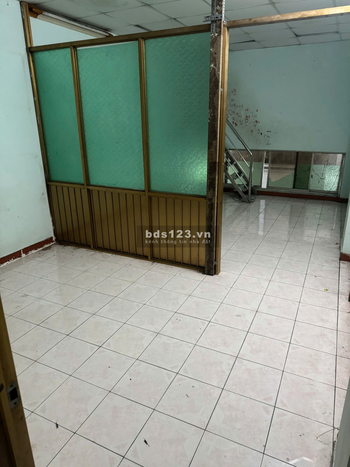 Nhà mặt tiền đường, 70m2, 1 trệt 1 lửng, đường Bến Bình…