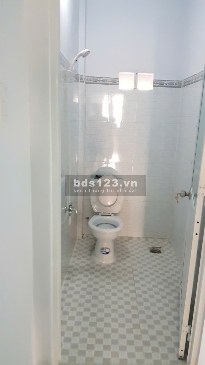 Bán nhà 1 trệt, 1 lầu, Ấp Xoài Đôi, xã Long Trạch, Cần…