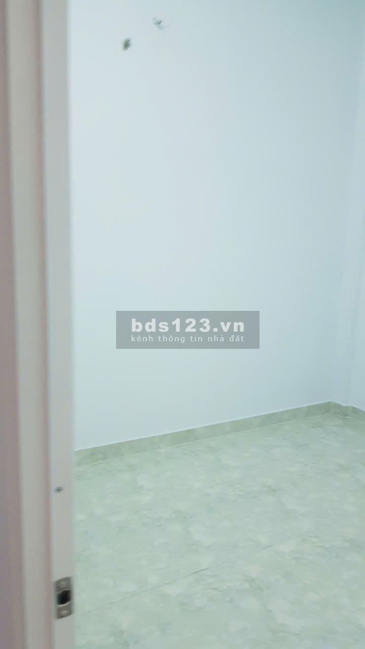 Bán nhà 1 trệt, 1 lầu, Ấp Xoài Đôi, xã Long Trạch, Cần…