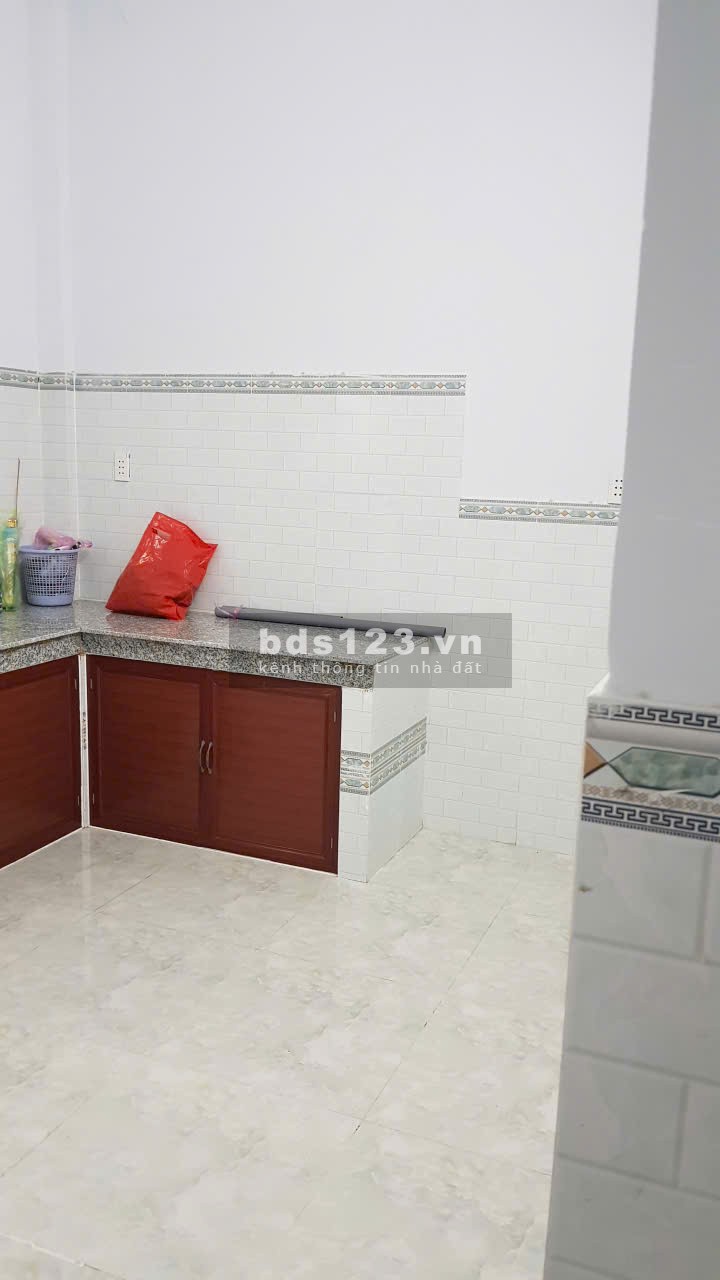 Bán nhà 1 trệt, 1 lầu, Ấp Xoài Đôi, xã Long Trạch, Cần…