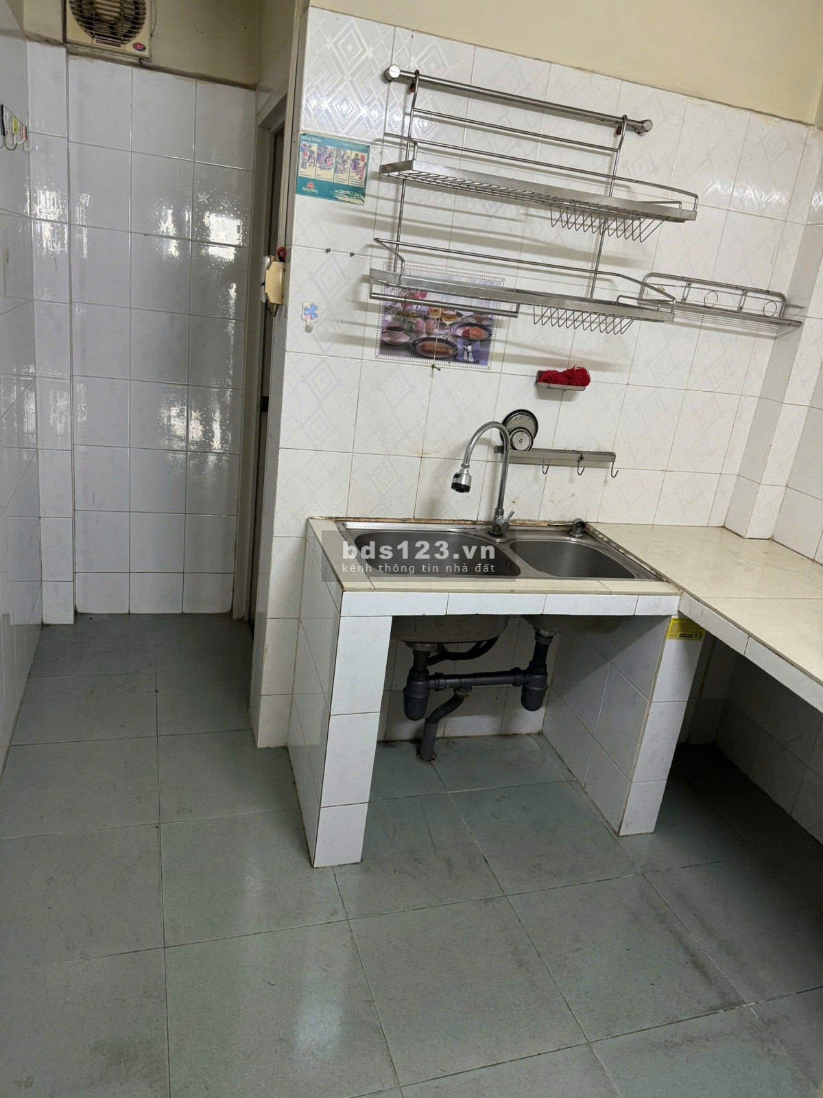 Bán nhà 1 trệt 1 lầu 37/26 Nguyễn Ngọc Lộc , P14 Q10