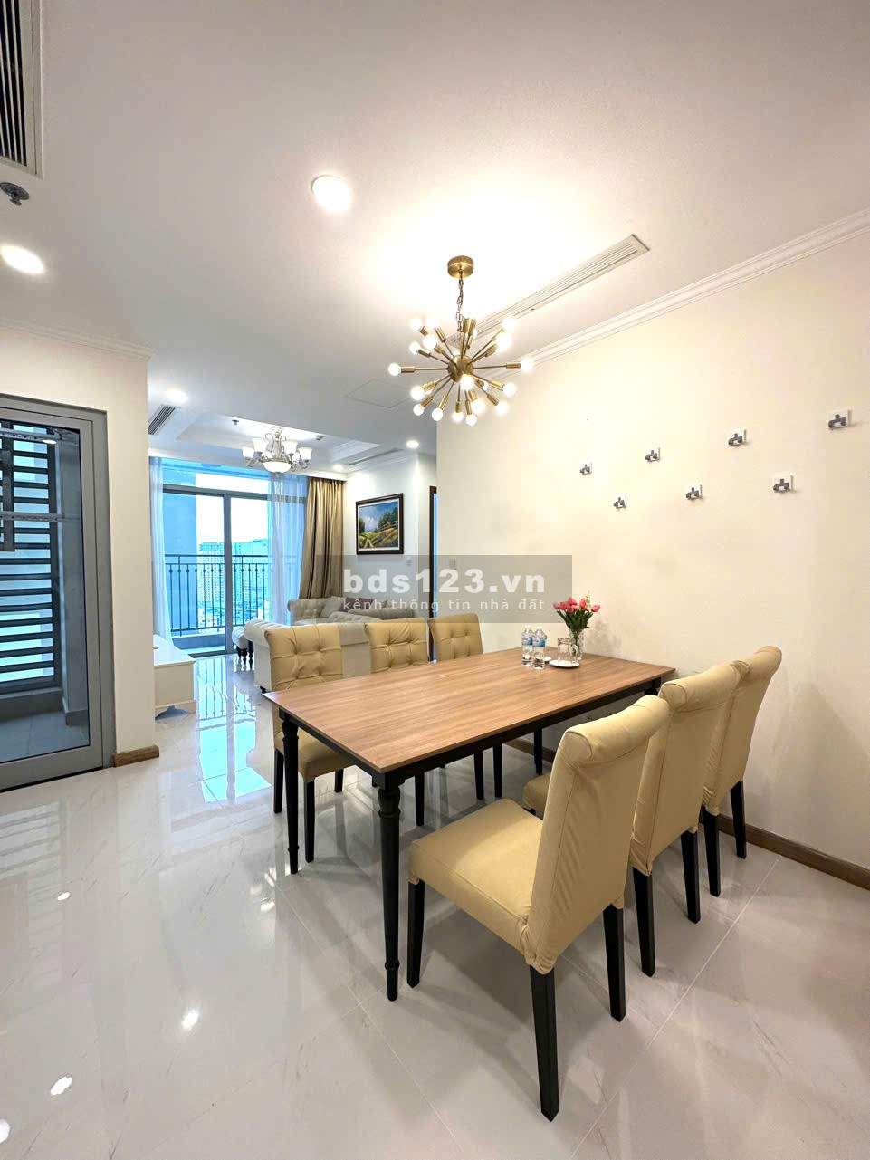 Cho thuê CHDV Vinhomes Central Park, 1PN, 1 triệu / đêm - Bình Thạnh