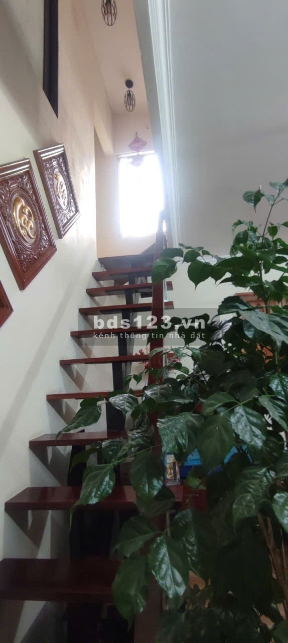 BÁN NHÀ 60m2 -2 TẦNG- 4 NGỦ-NAM TỪ LIÊM- 2 TỶ