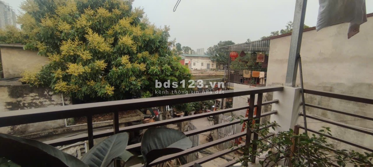 BÁN NHÀ 60m2 -2 TẦNG- 4 NGỦ-NAM TỪ LIÊM- 2 TỶ
