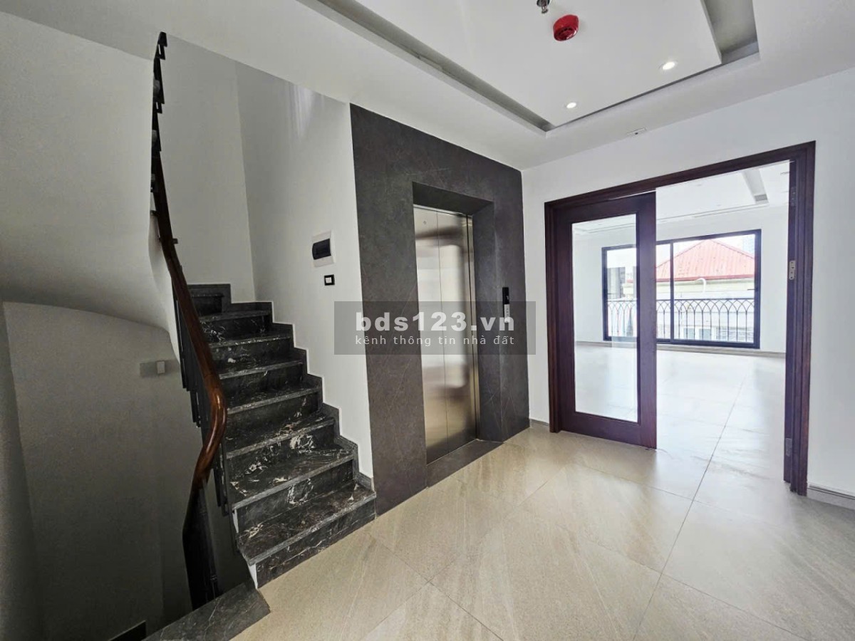 BÁN NHÀ 7 TẦNG-65M2 - THANG MÁY -29.8 TỶ - HOÀNG QUỐC VIỆT –…