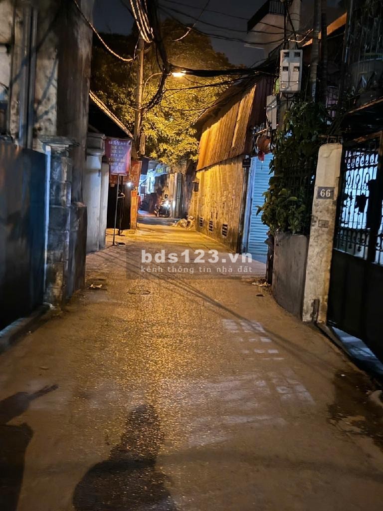 Bán nhà Xuân Phương - đường thoáng -nhỉnh 6 tỷ- 46m2