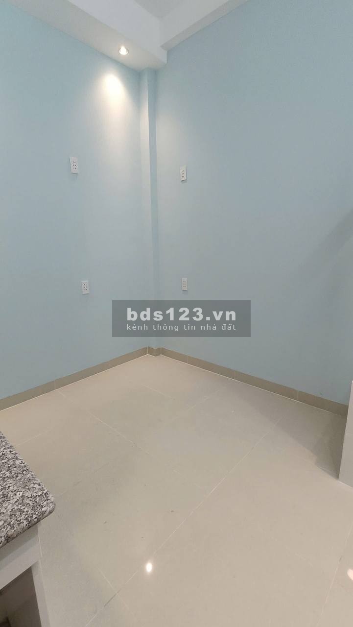 Pass phòng trọ mới ngay trung tâm quận 3