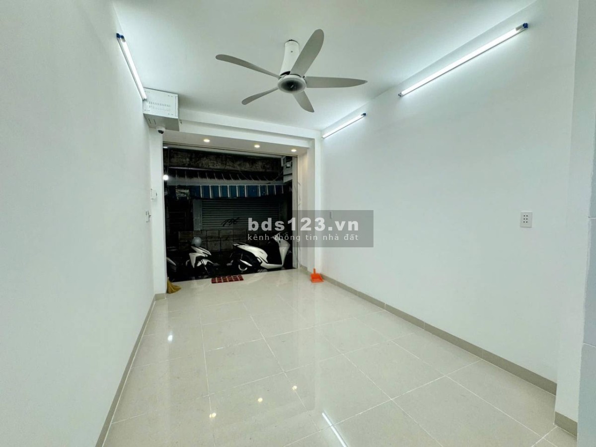 Pass phòng trọ mới ngay trung tâm quận 3