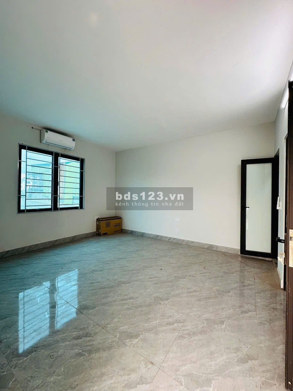 Bán nhà 30m² – 3 tầng – Giá 2.2 tỷ – Nguyễn Xiển, Thanh Xuân