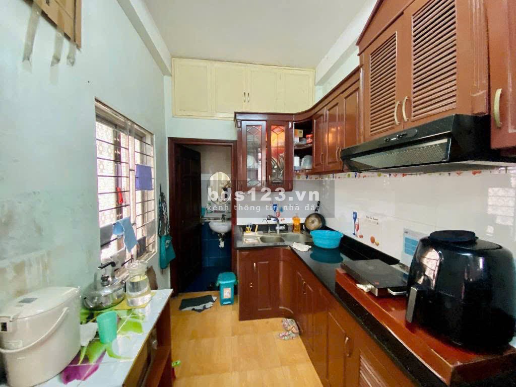 Bán nhà 5 tầng phố Nguyễn Đức Cảnh