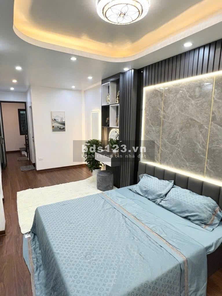 NHÀ ĐẸP GIÁ TỐT Chỉ nhỉnh 6 tỷ-DT 30m - 4 tầng.