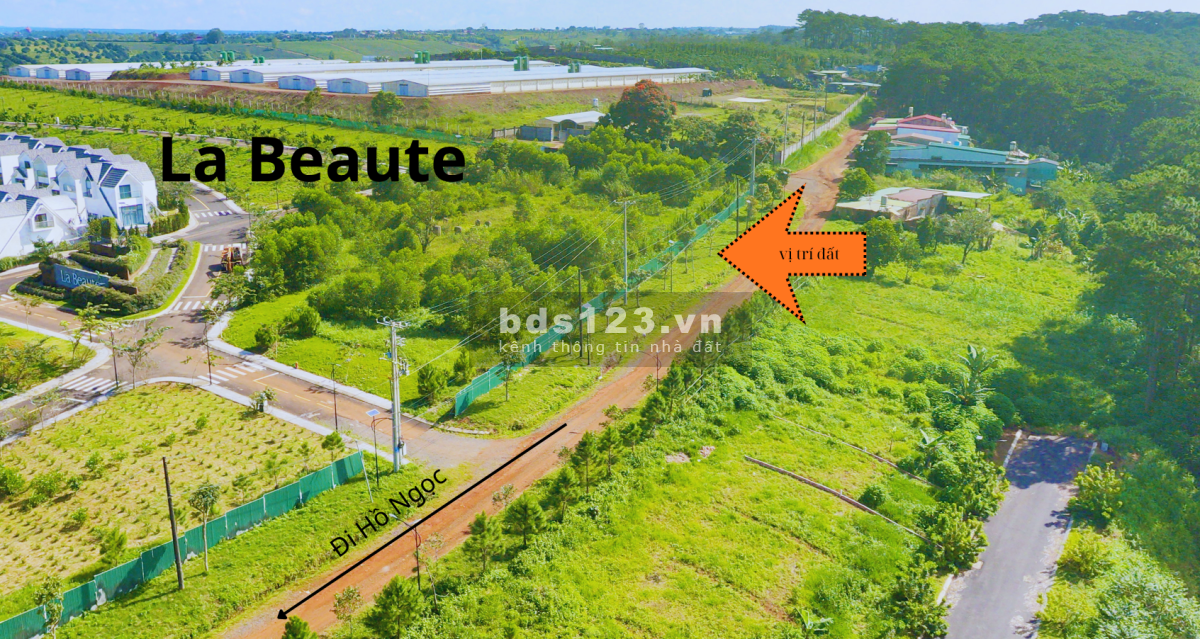 Bán 2 lô mặt tiền liền kề đẹp đất nền khu nghỉ dưỡng…