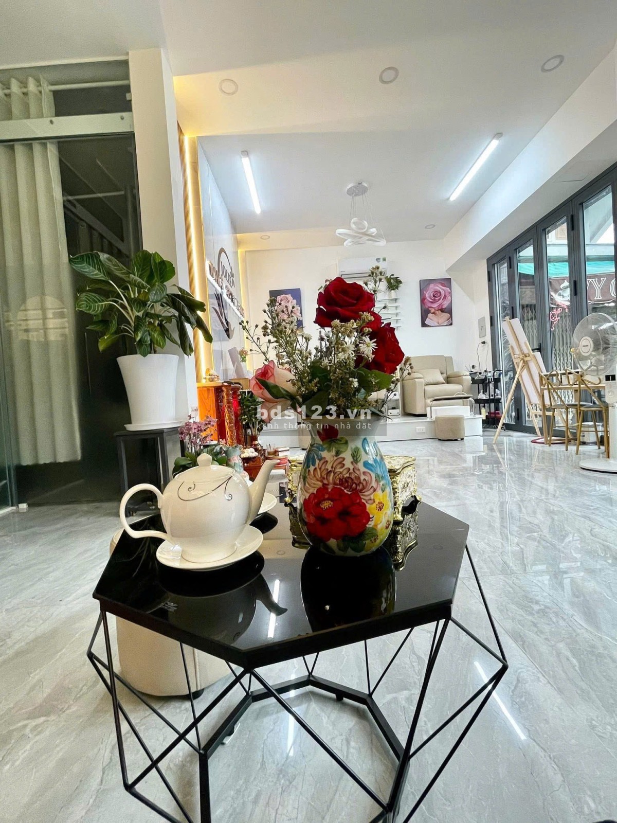 Sang tiệm Spa hoặc cho thuê, Spa Full đồ cao cấp vào là làm ngay