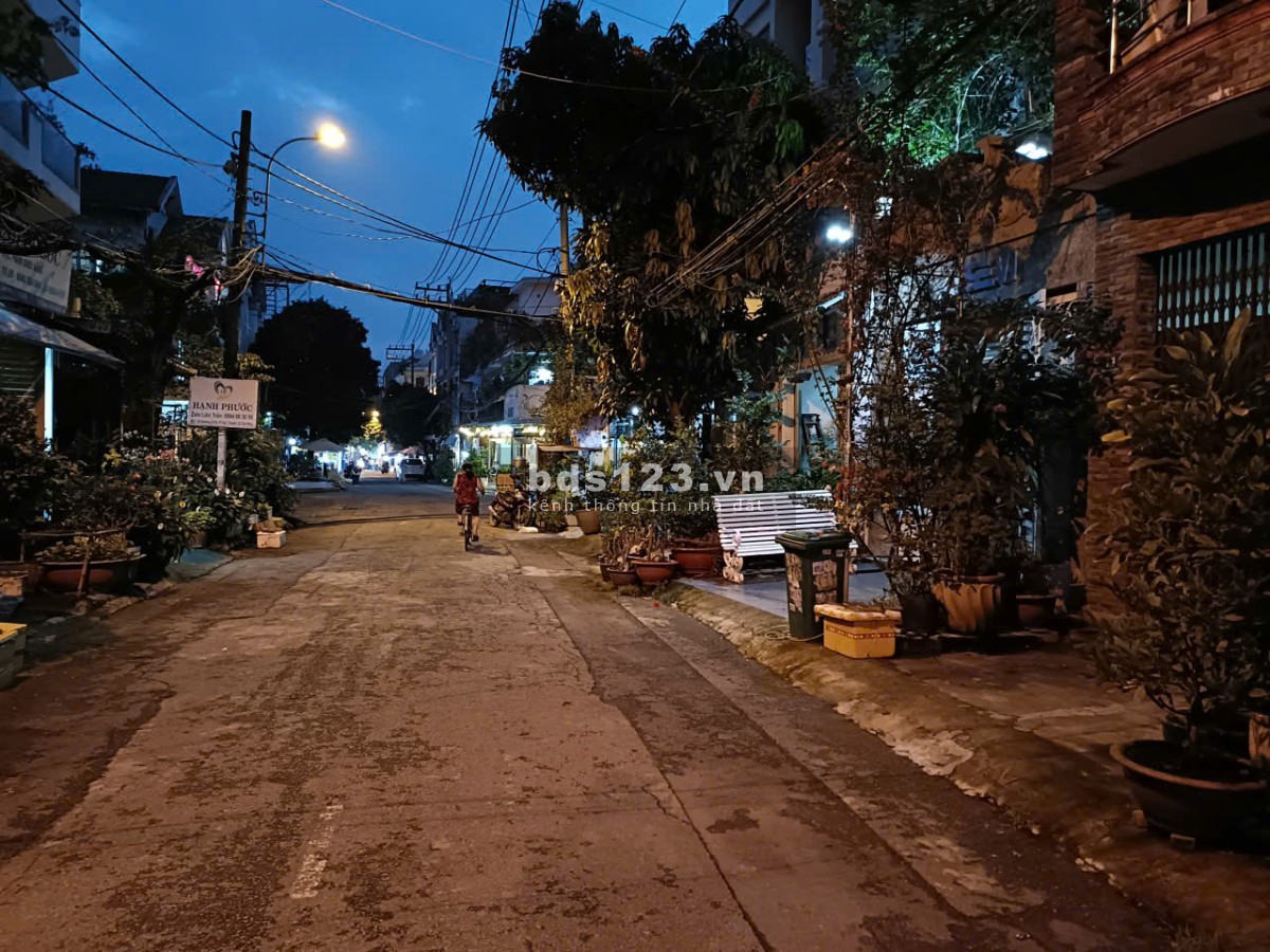 Bán nhà khu VIP đường D16 Tây Thạnh 1 trệt 1 lầu giá chỉ 9.5…