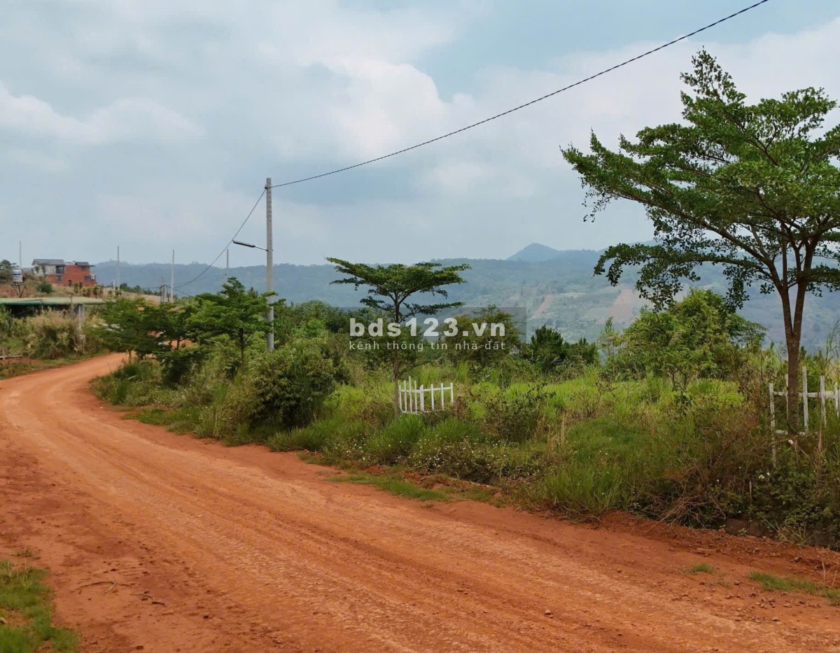 Đất mặt tiền trục chính vào hồ Ngọc - Lộc Tân (gần Hòn…