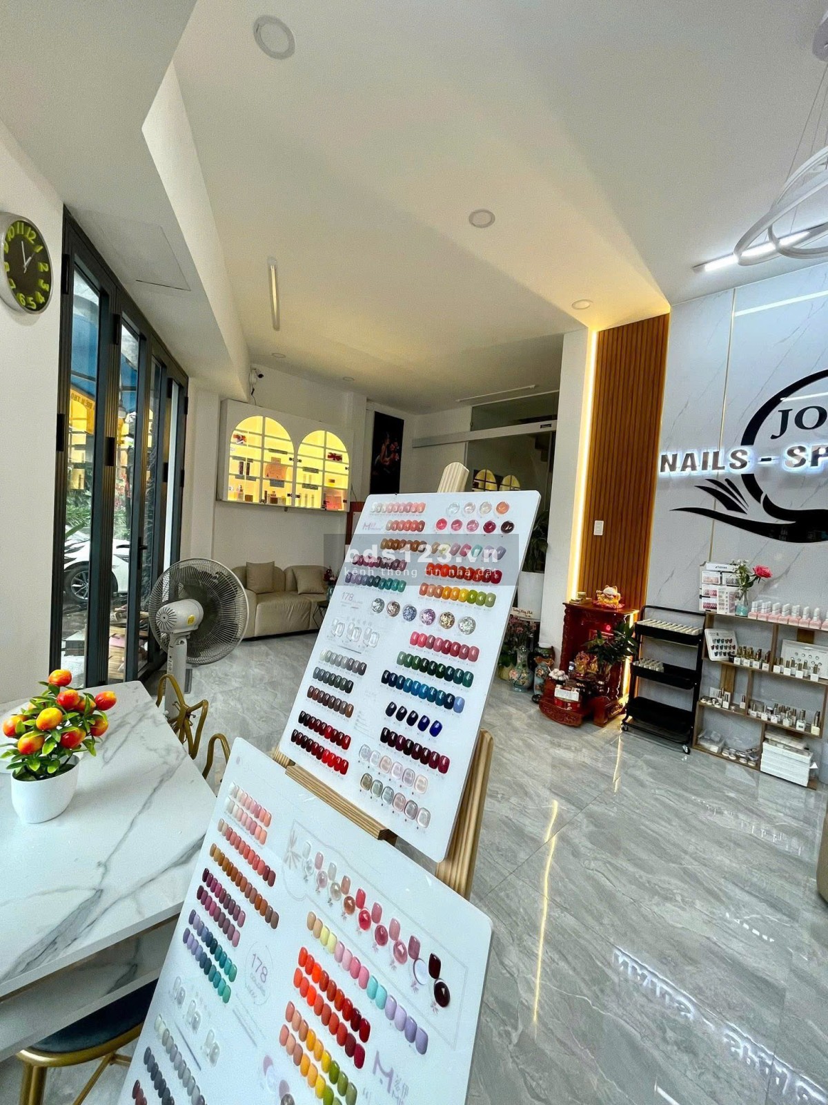 Sang tiệm Spa hoặc cho thuê, Spa Full đồ cao cấp vào là làm ngay