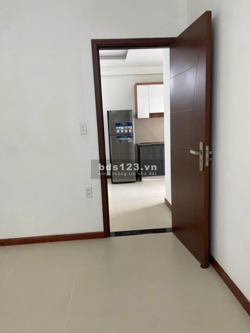 Cho Thuê Căn Hộ 2 PN 2 WC - Ngay Cổng Vsip 1 & Cách AEON Mall Bình Dương 7 phút di chuyển - Giá 4tr5