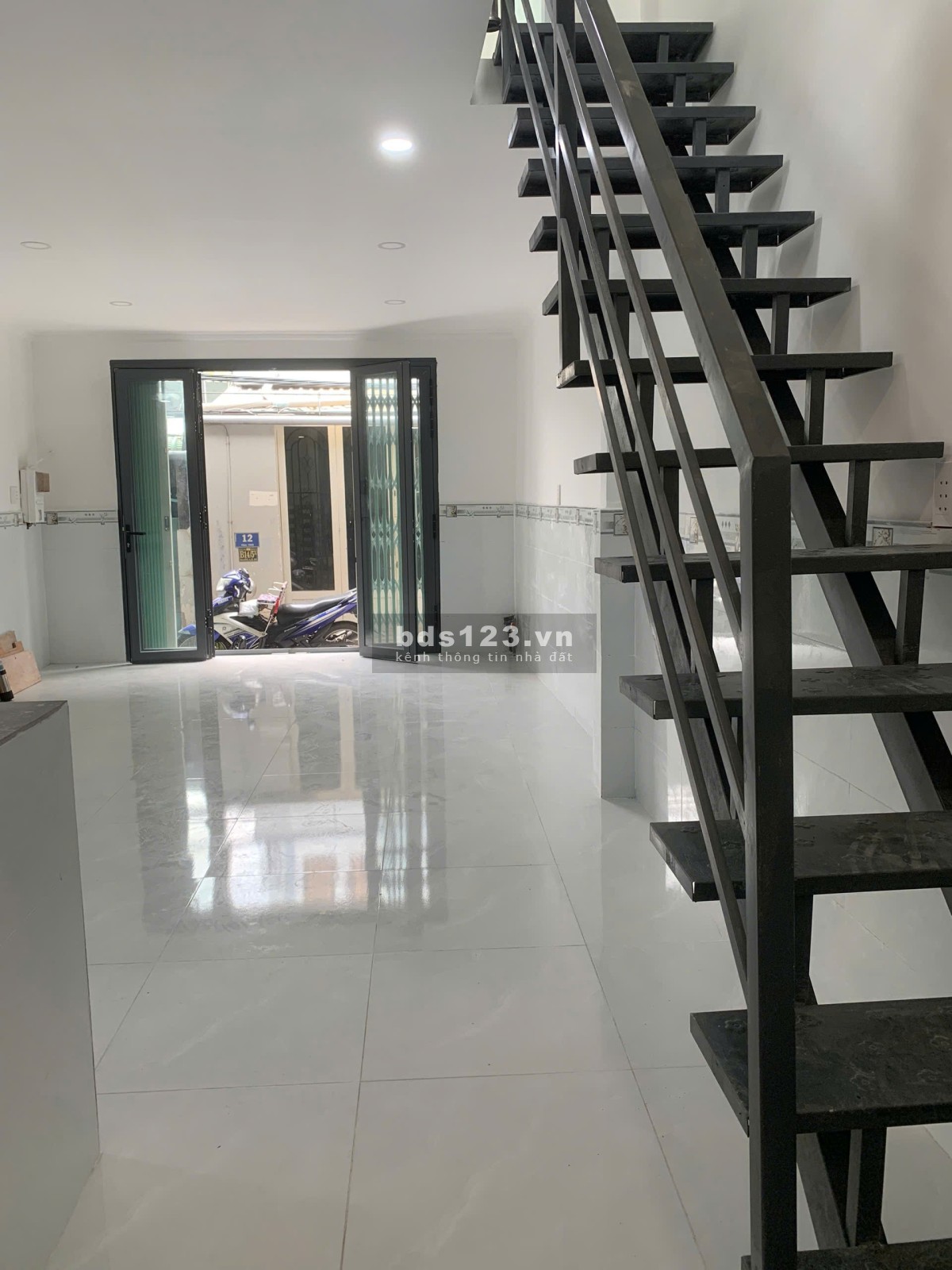 Bán nhà 1 trệt 1 gác suốt cách Nguyễn Văn Linh chỉ 100m nhà…