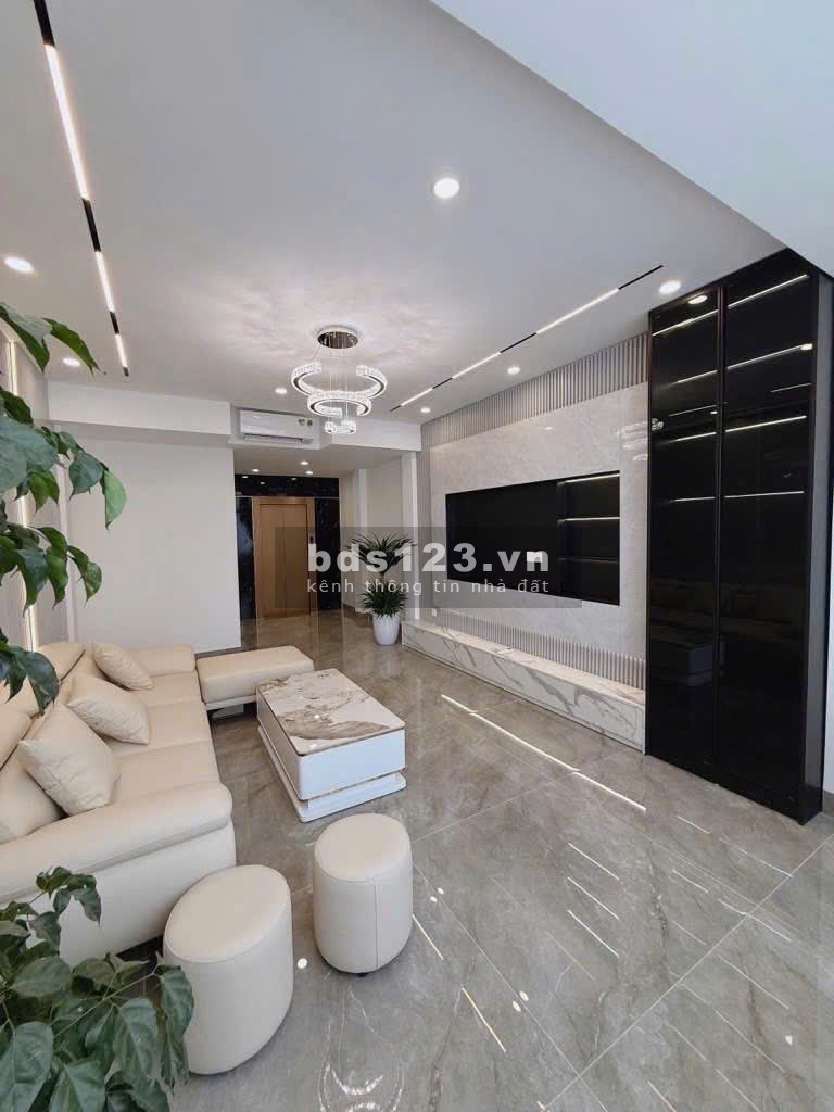 Siêu phẩm TT Vĩnh Hưng – 5 tầng thang máy – Gara ô tô – Full…