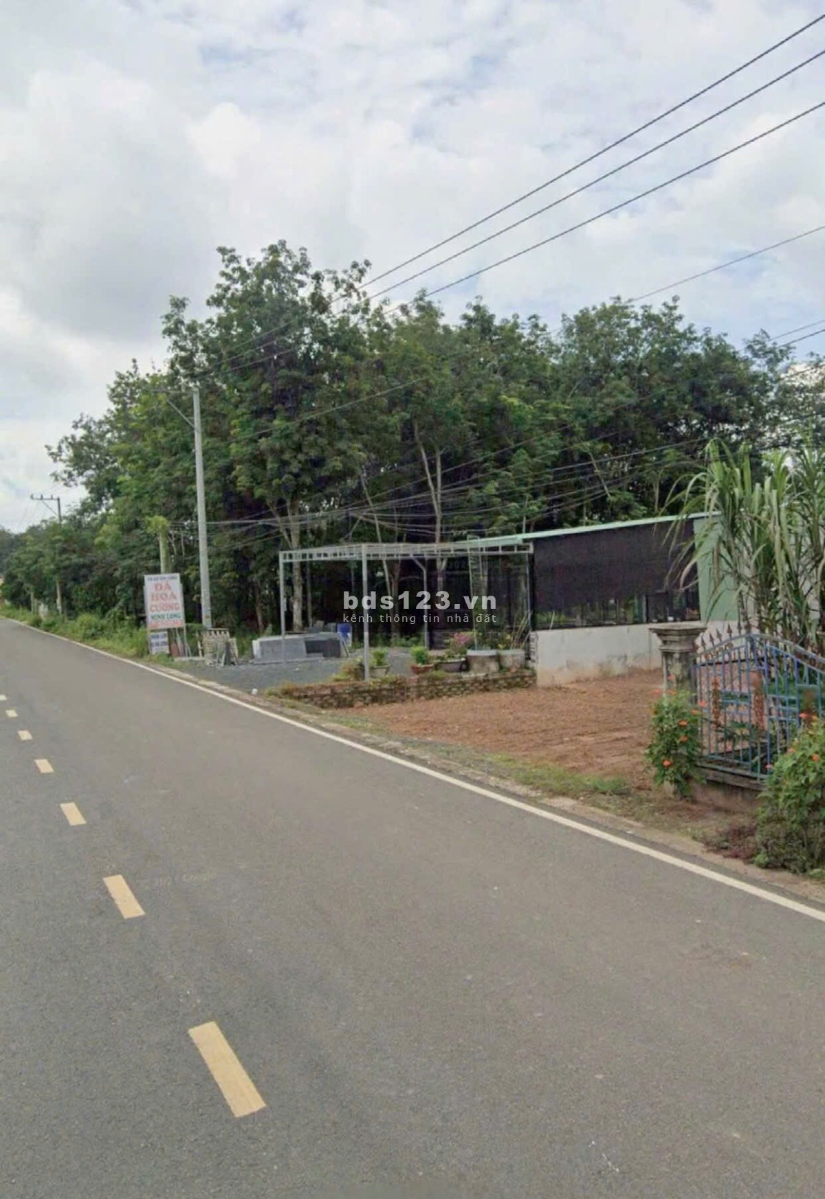 Cần ra miếng đất mua năm ngoái ngang 10m mt DH giá chỉ 700tr