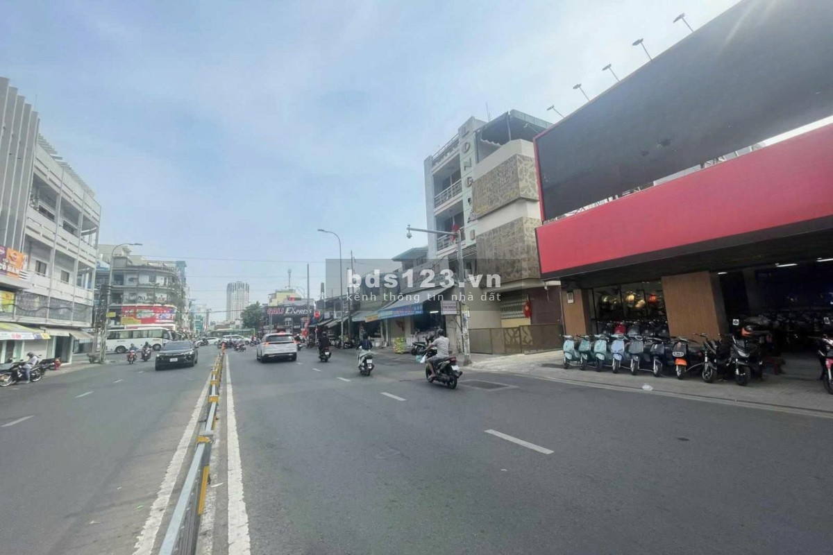 Chính chủ cho thuê nhà mặt tiền kế ngã 4 Nguyễn Thị Nhỏ -…