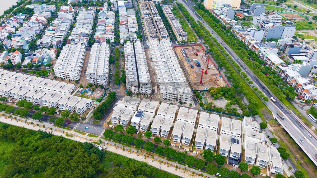 Nơi Dòng Sông Chảy Qua Sự Thịnh Vượng – The Meridian Đà…