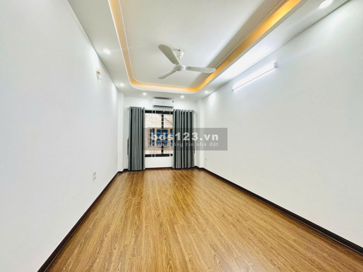 5 TẦNG MỚI XÂY 32M, NGÕ NÔNG SẦM UẤT PHỐ GỐC ĐỀ,HAI BÀ…