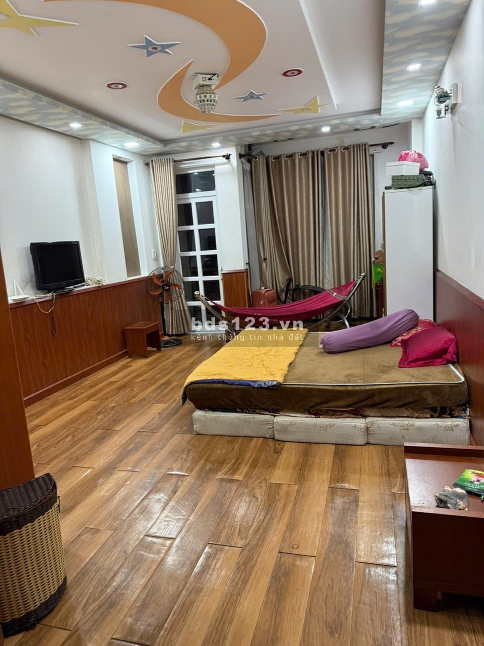 **Bán nhà 1054/18 Cách Mạng Tháng 8, phường 4, Tân Bình (4,5x13)…