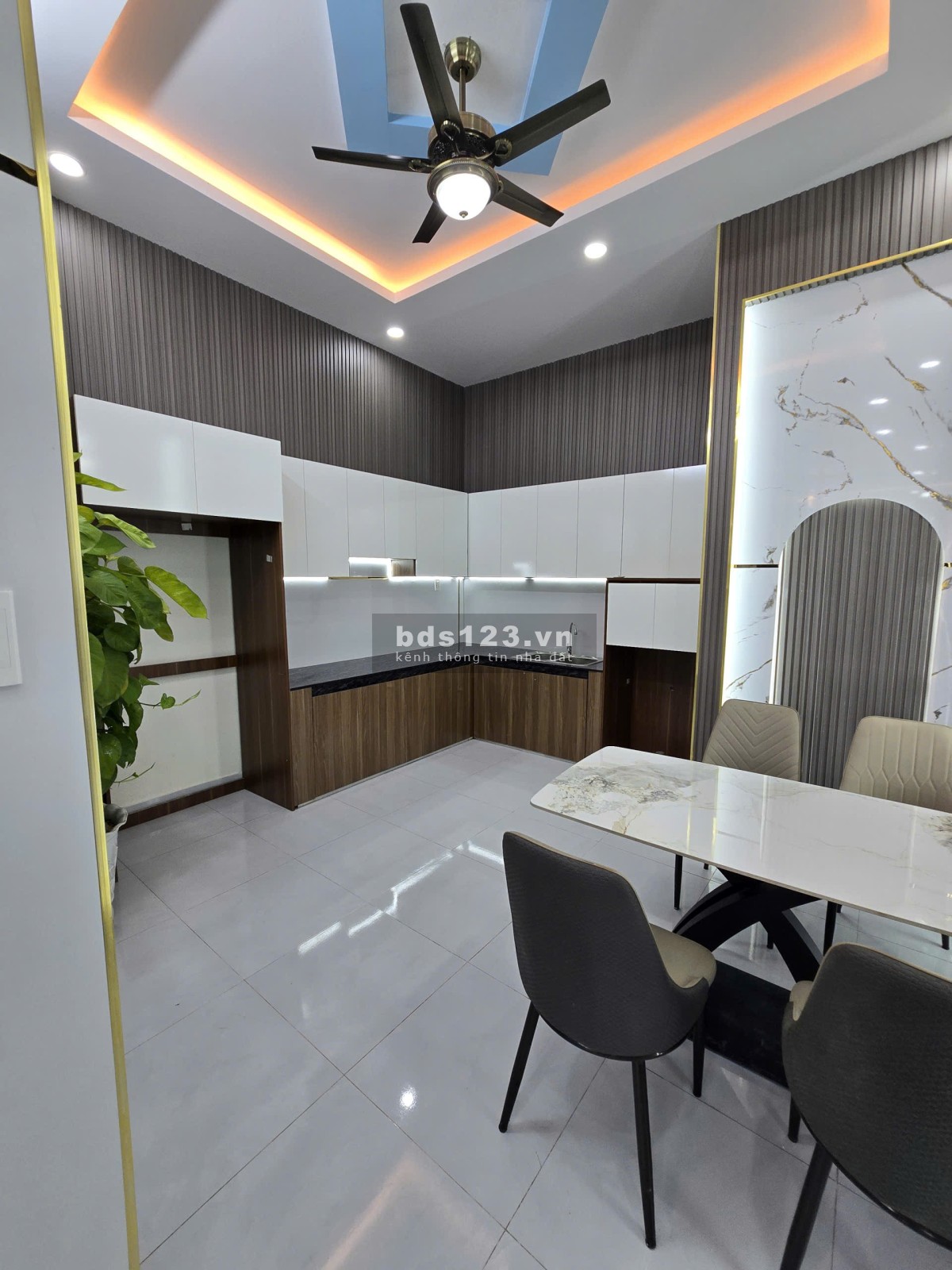 CHÍNH CHỦ CẦN BÁN NHÀ NHỎ QUẬN 5 XOAY VỐN LÀM ĂN