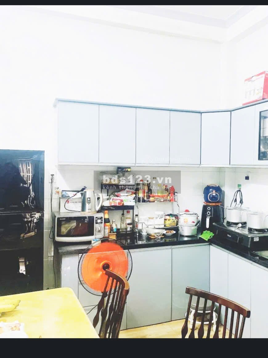 Bán nhà Quận 5, 1 trệt kiên cố, dọn vào ở ngay.